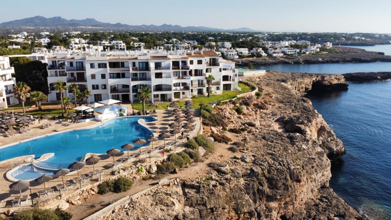 Alua Suites Las Rocas Cala d'Or  Exterior photo