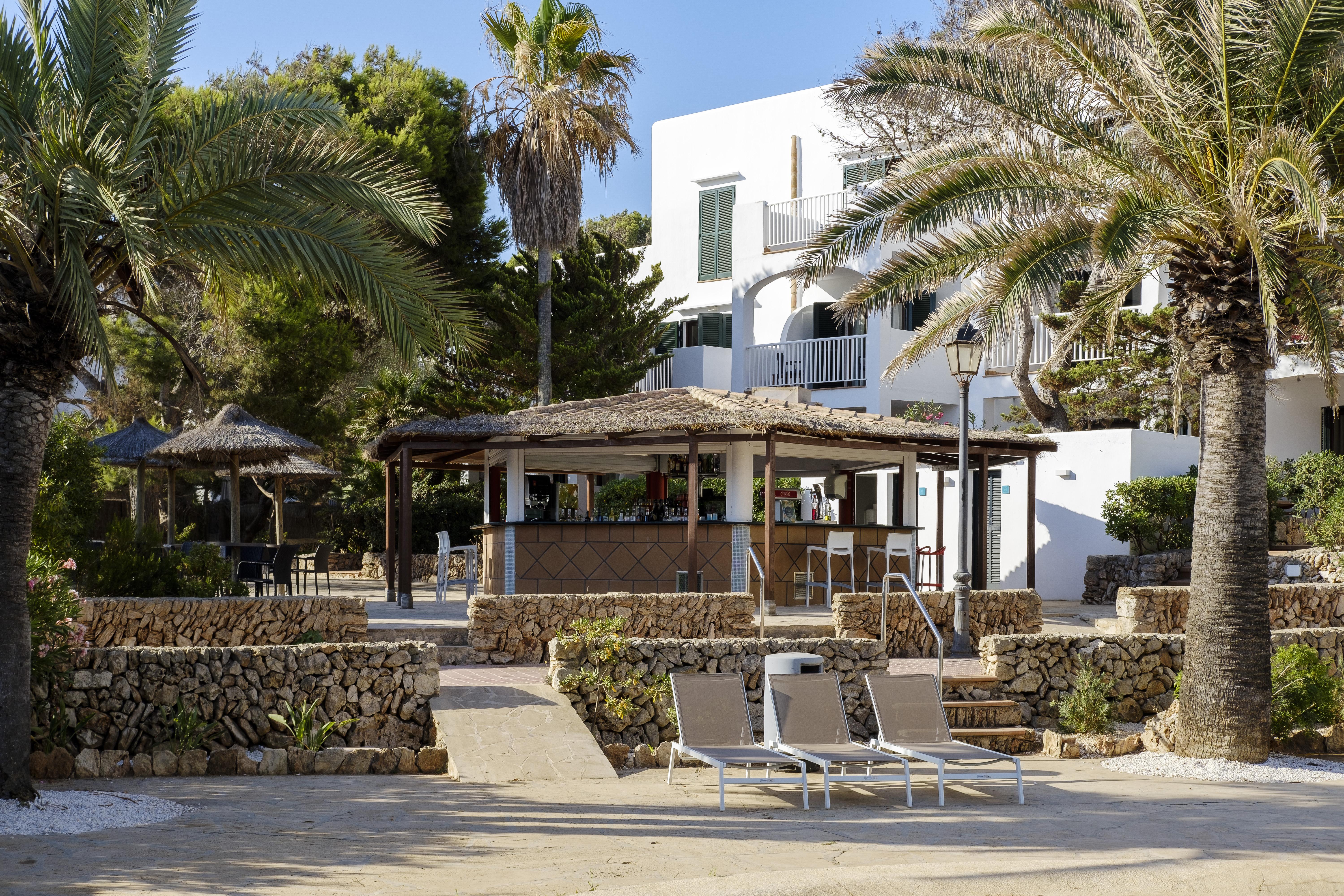 Alua Suites Las Rocas Cala d'Or  Exterior photo