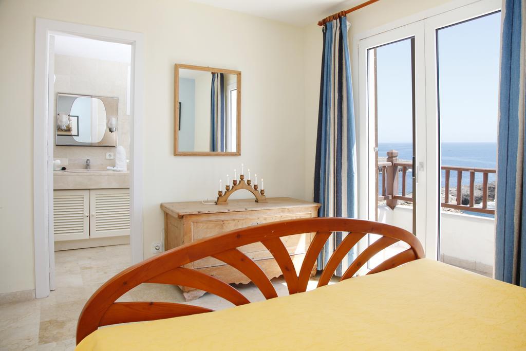 Alua Suites Las Rocas Cala d'Or  Exterior photo